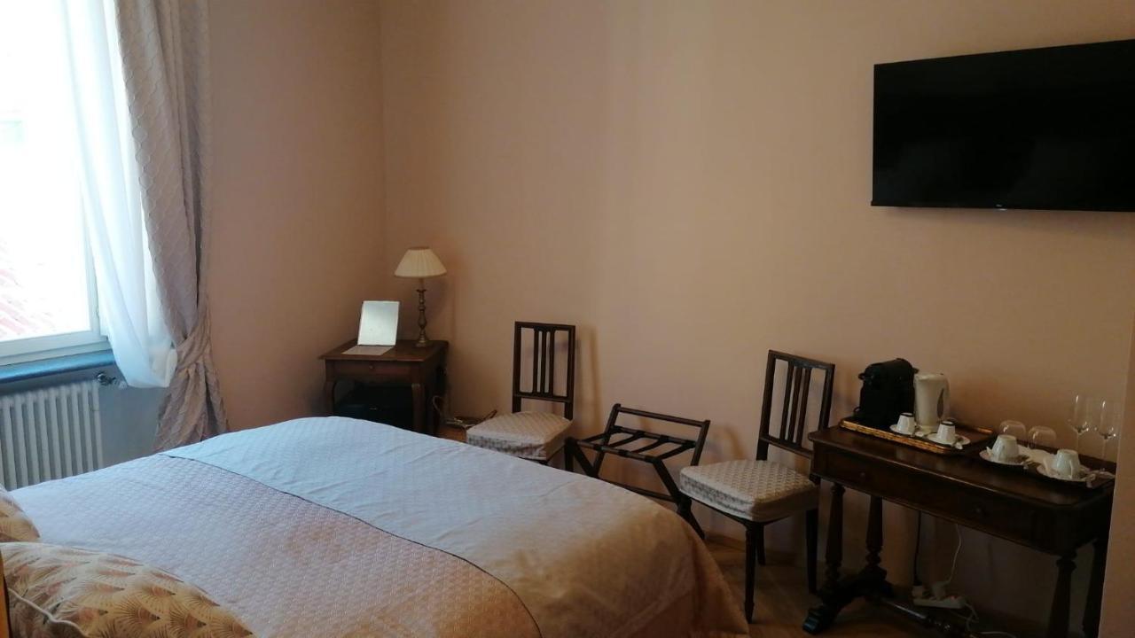 Al Molo Di Sant'Agostino Bed & Breakfast Como Eksteriør bilde